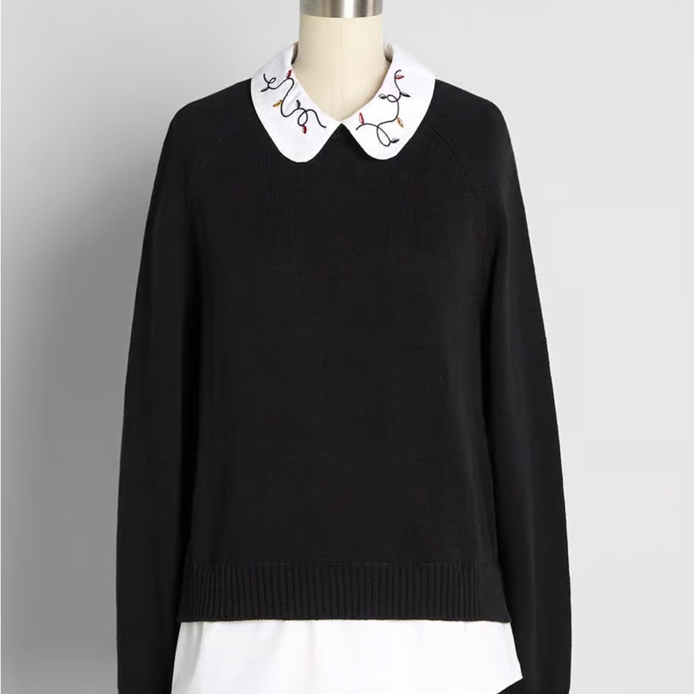 ModCloth cute Christmas Sweater